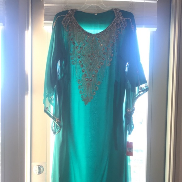 Burka from Dubai - Picture 2 of 5